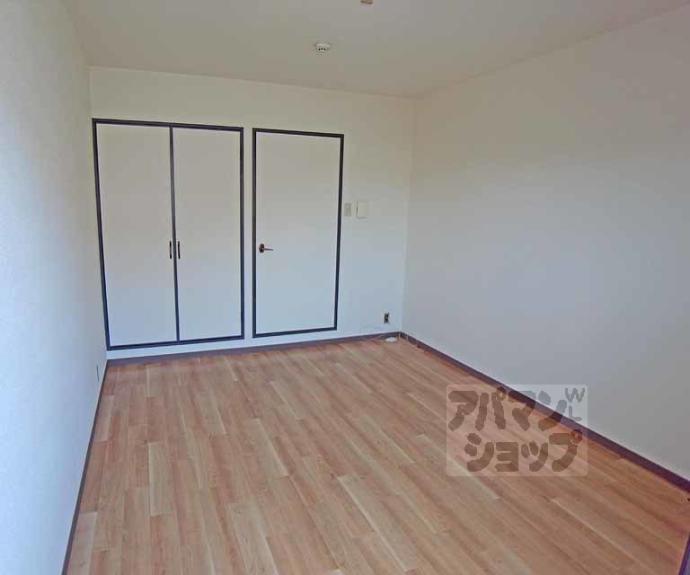 【りりぱっと桃山】間取