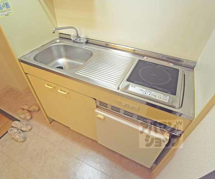 【りりぱっと桃山】間取