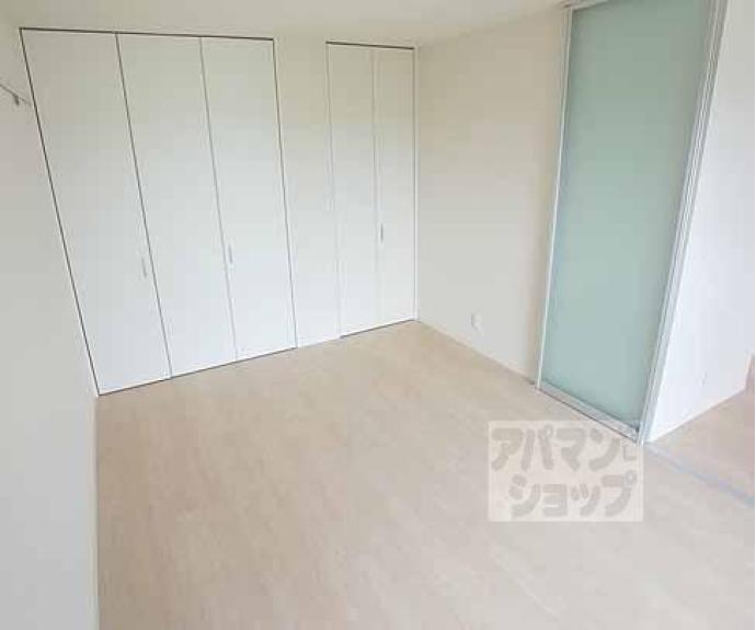 【シャーメゾン伏見桂川】間取