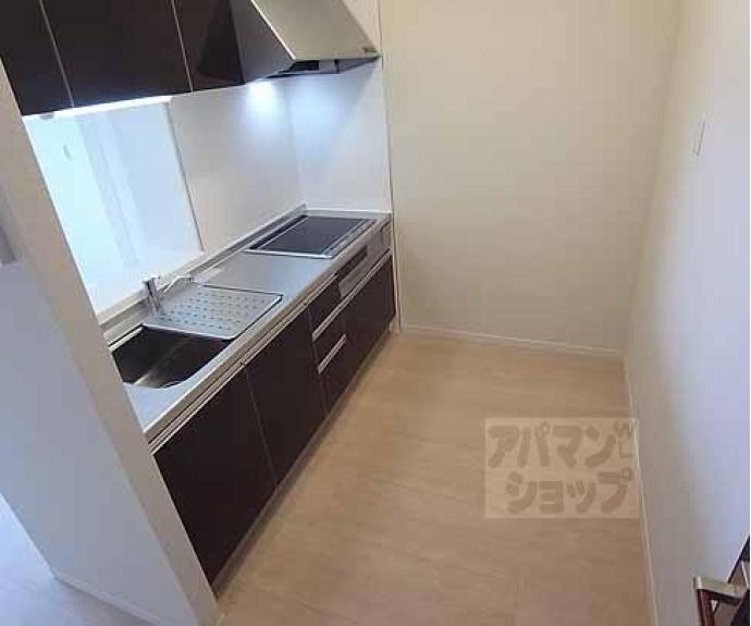 【シャーメゾン伏見桂川】間取