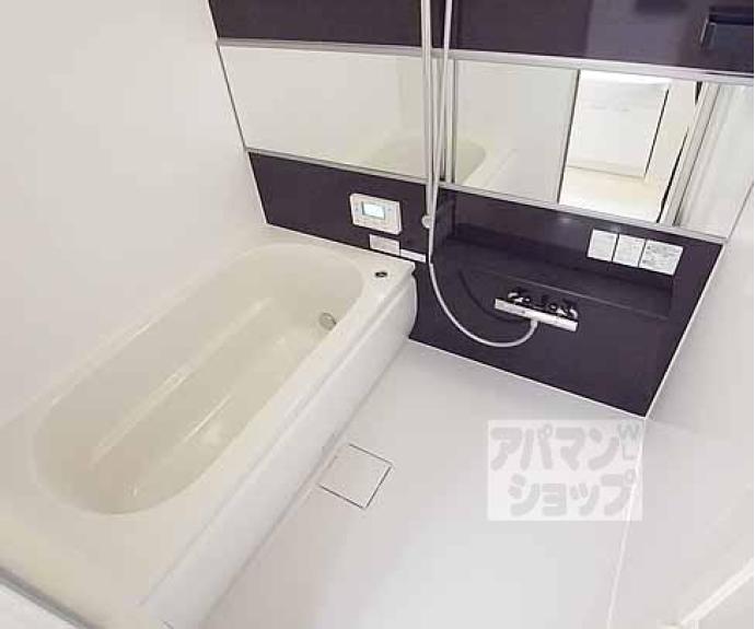 【シャーメゾン伏見桂川】間取