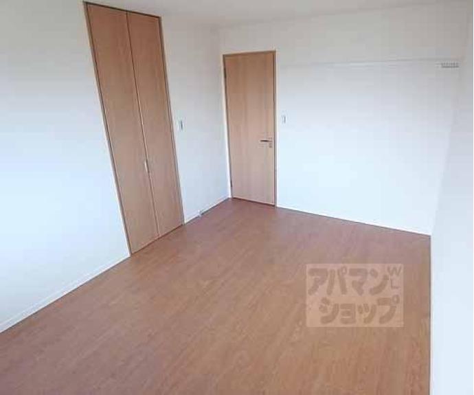 【シャーメゾン伏見桂川】間取