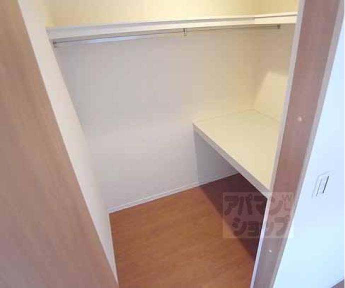 【シャーメゾン伏見桂川】間取