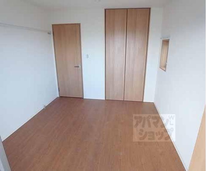 【シャーメゾン伏見桂川】間取