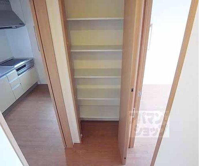 【シャーメゾン伏見桂川】間取