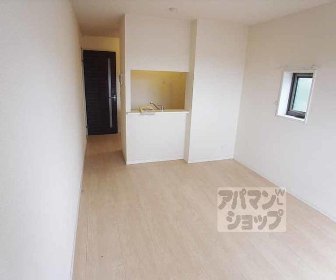 【シャーメゾン伏見桂川】間取