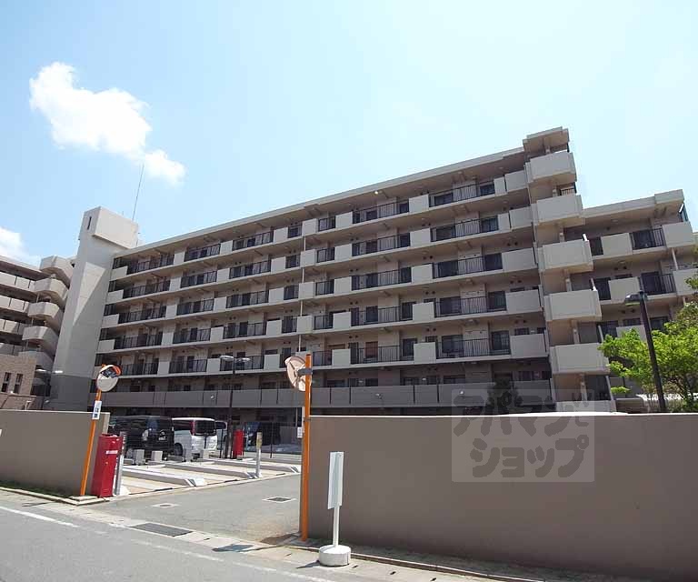 ディオフェルティ向日東Ⅱ番館