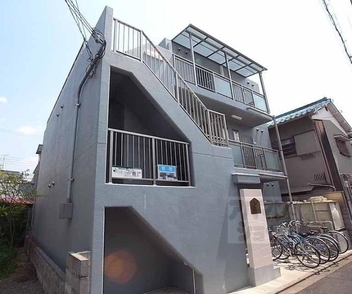 【レイーナ深草】間取