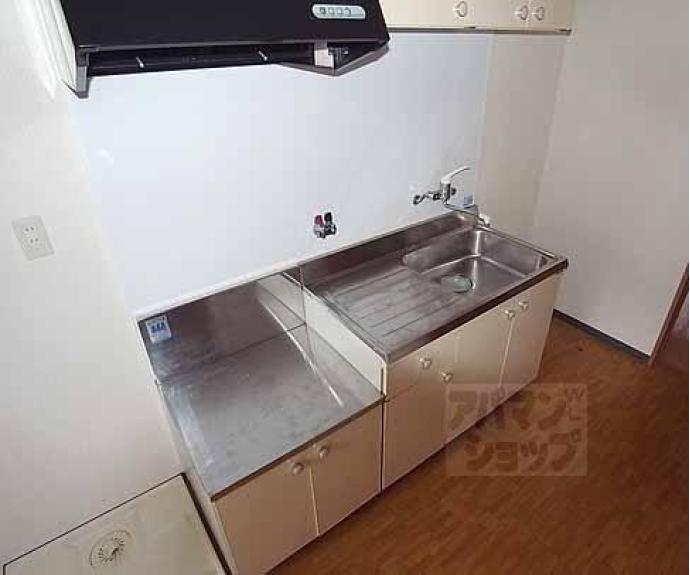 【レイーナ深草】間取