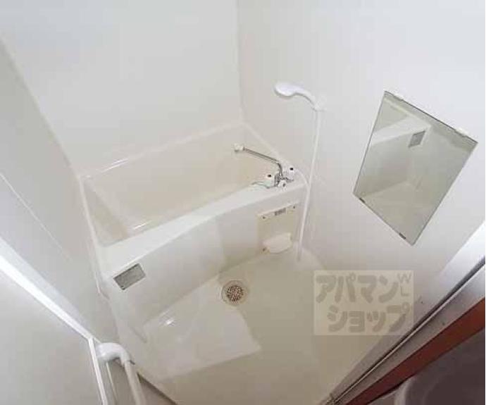 【レイーナ深草】間取