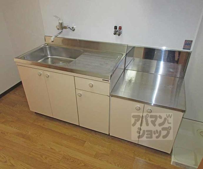 【レイーナ深草】間取