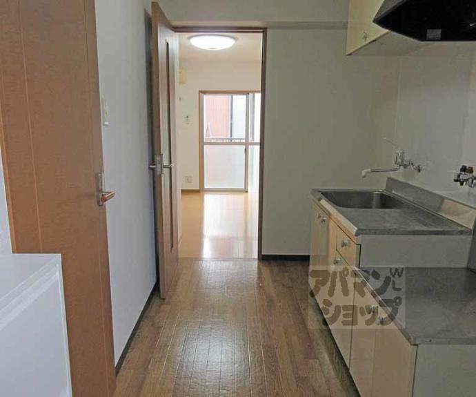 【レイーナ深草】間取