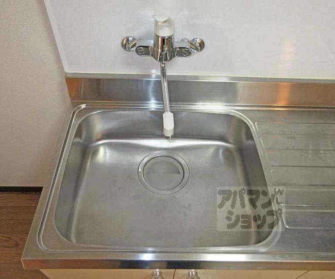 【レイーナ深草】間取