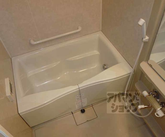 【パインフィールド七条】間取