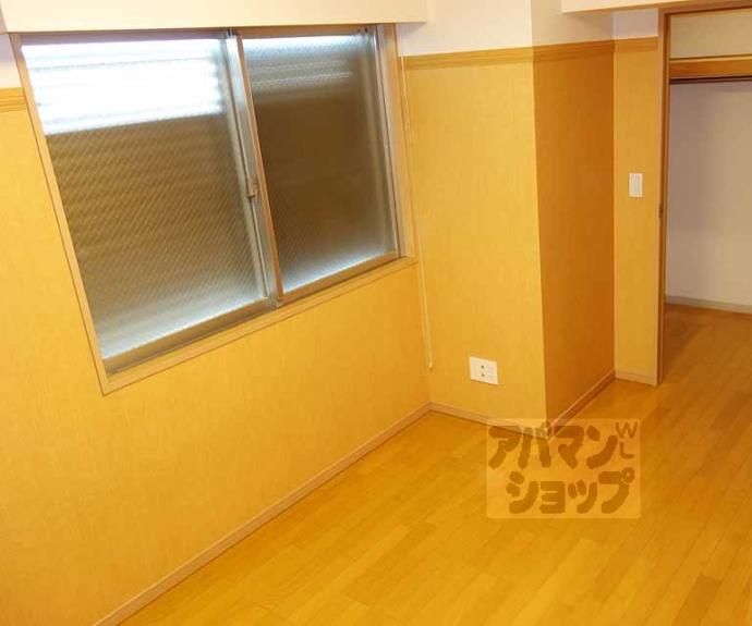 【パインフィールド七条】間取