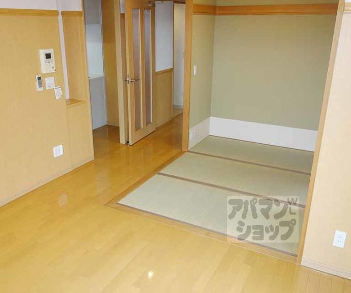 【パインフィールド七条】間取