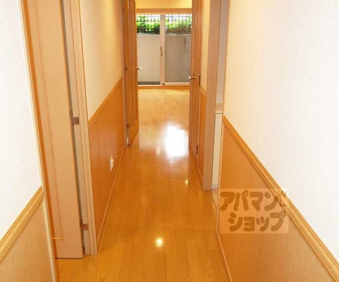 【パインフィールド七条】間取