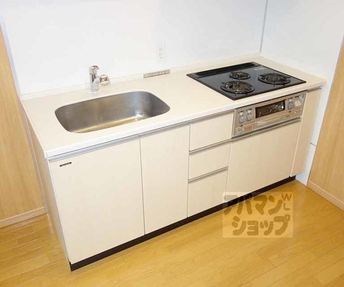 【パインフィールド七条】間取