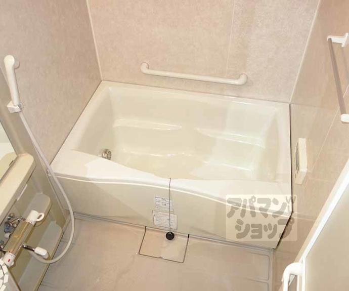 【パインフィールド七条】間取