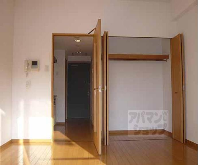 【グランドパレス西大路】間取