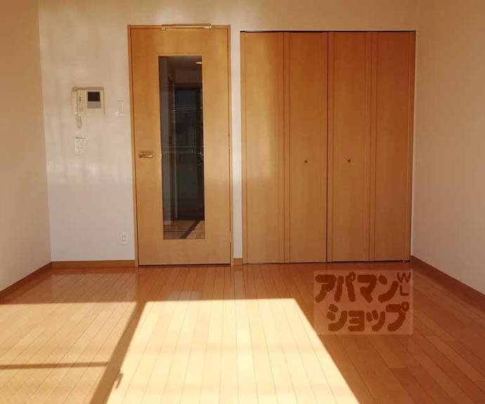 【グランドパレス西大路】間取