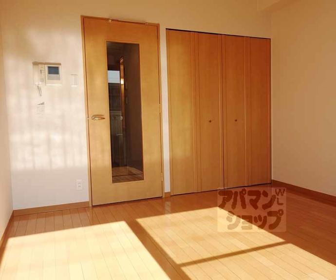 【グランドパレス西大路】間取