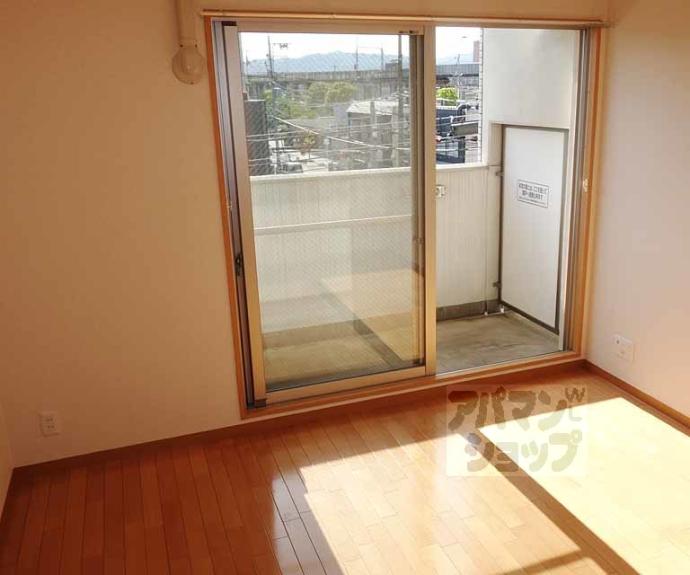【グランドパレス西大路】間取