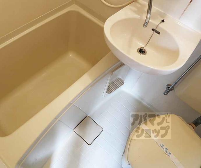 【ヴィラ中島町】間取