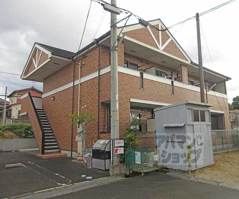 コリネッタ鴻ノ巣