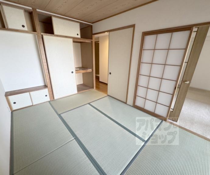 【グランデュール鴨川シレノスⅡ番館】間取