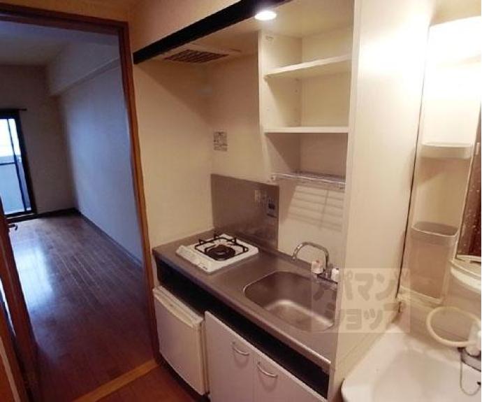 【SHICATA SIX BLDG】間取