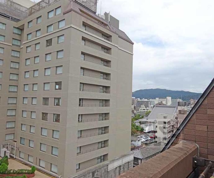 【SHICATA SIX BLDG】間取