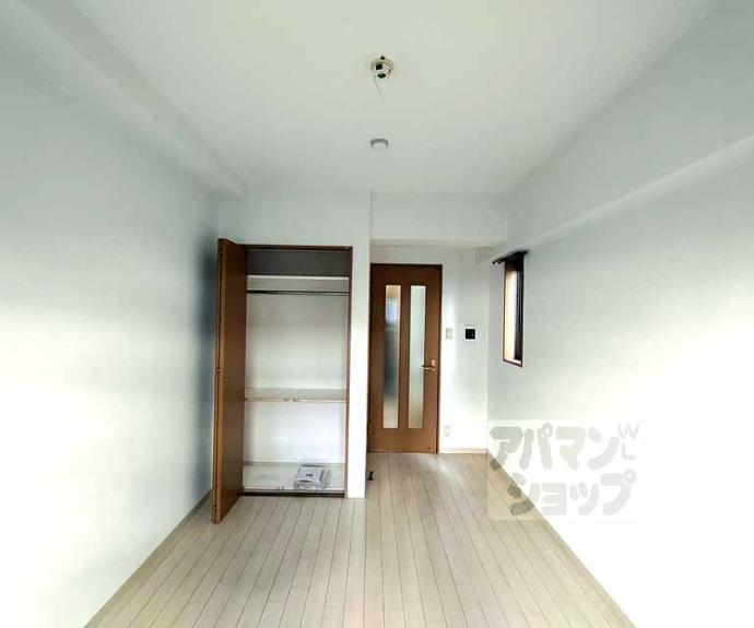 【シカタシスビルディング】間取