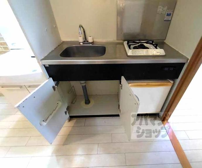 【シカタシスビルディング】間取