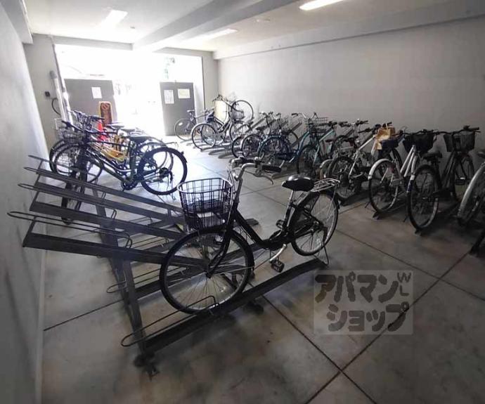 【アスヴェル京都二条烏丸】間取