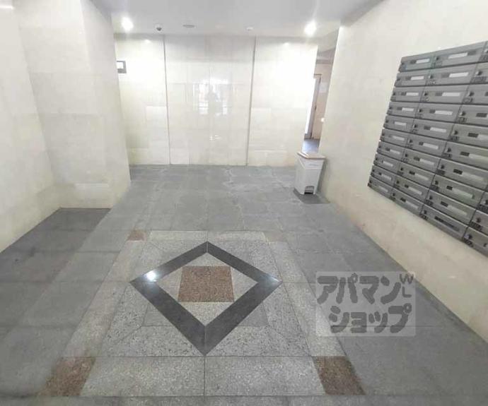 【アスヴェル京都二条烏丸】間取