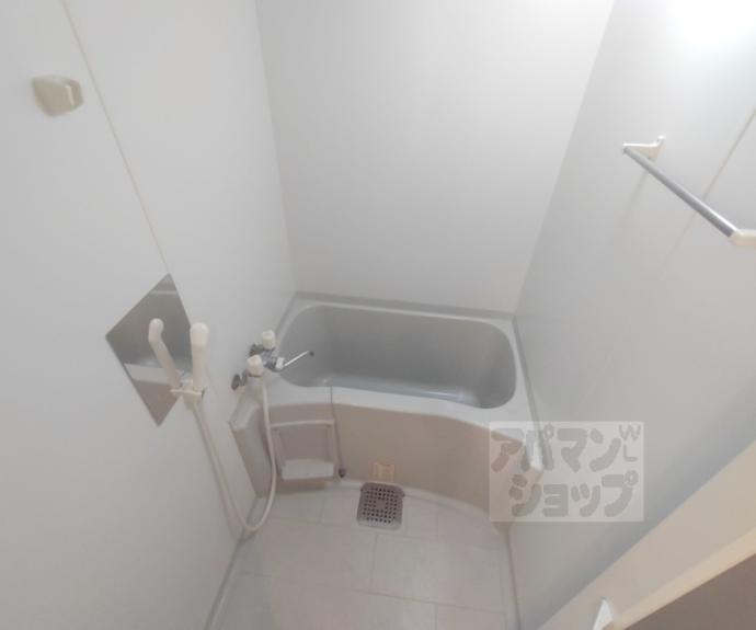 【アスヴェル京都二条烏丸】間取