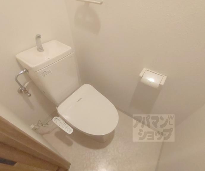 【アスヴェル京都二条烏丸】間取