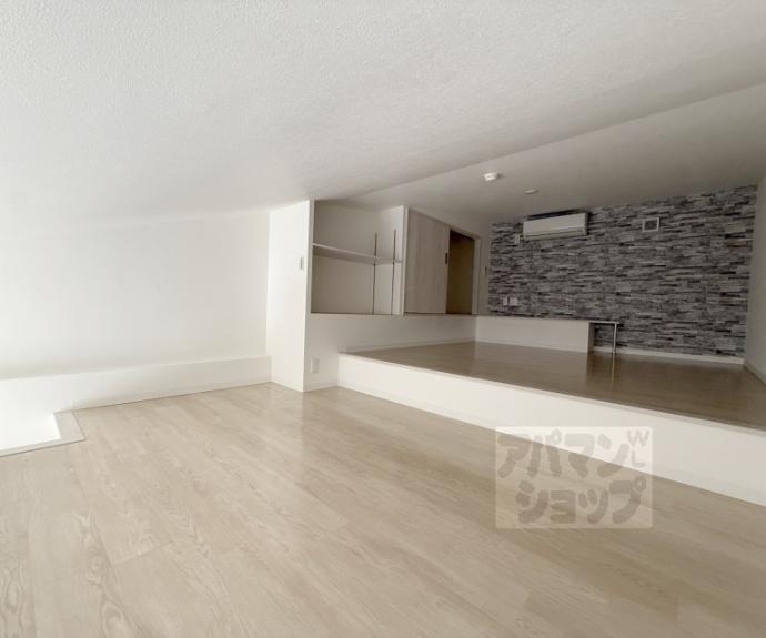 【ＡＬＢＡ烏丸御池】間取