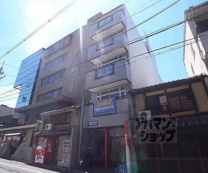 【Ｐａｖｉｌｌｏｎ三条】間取