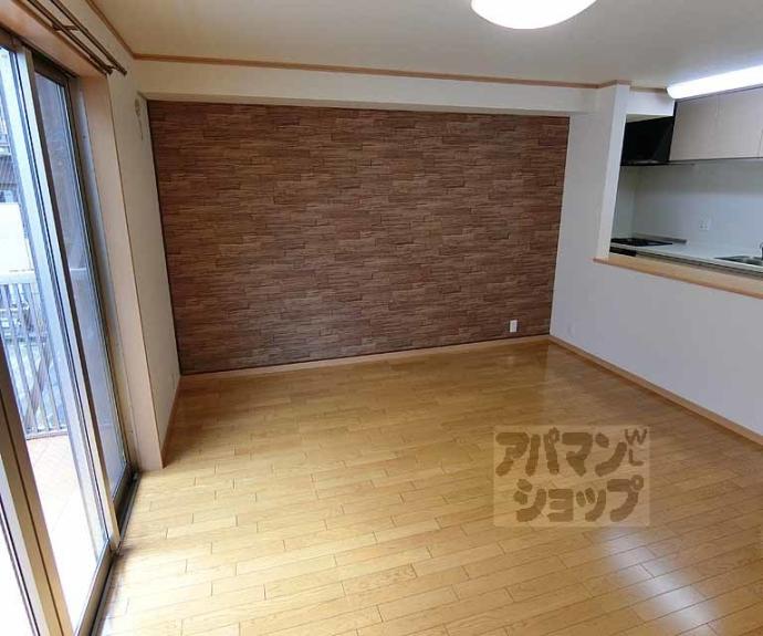【西ノ京南聖町貸家】間取