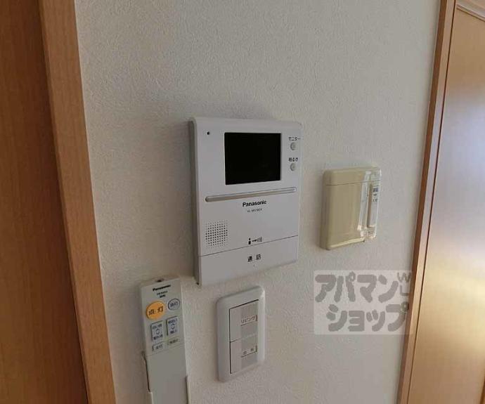 【西ノ京南聖町貸家】間取