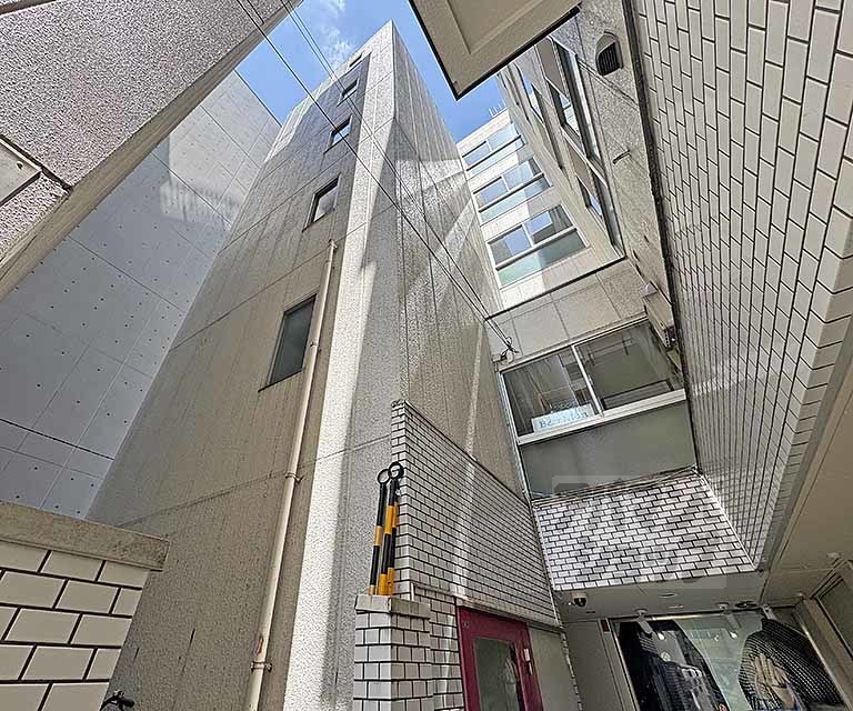 ＦＯＲＵＭ四条烏丸