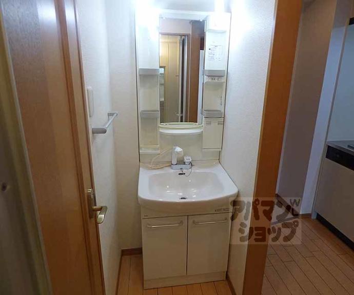 【メディナ三条室町】間取