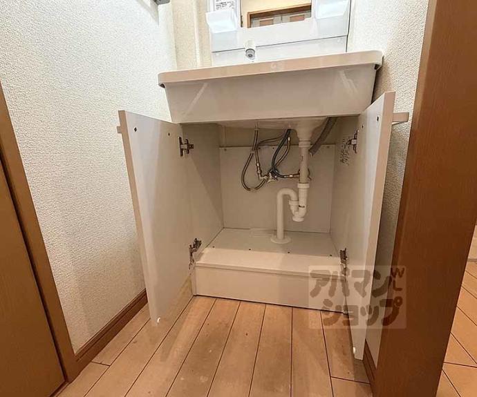 【メディナ三条室町】間取