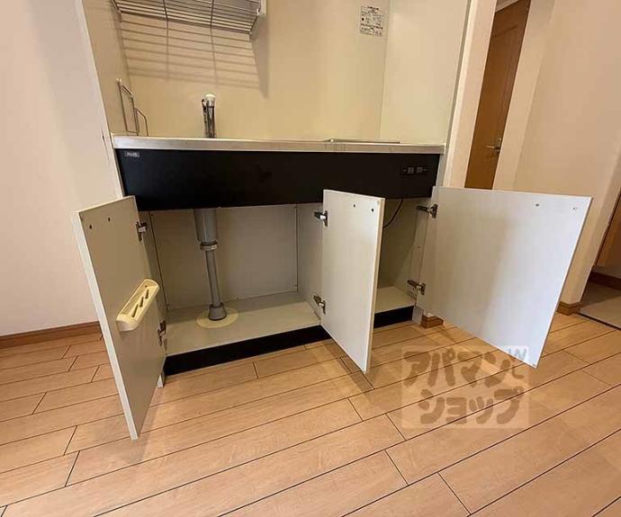 【メディナ三条室町】間取