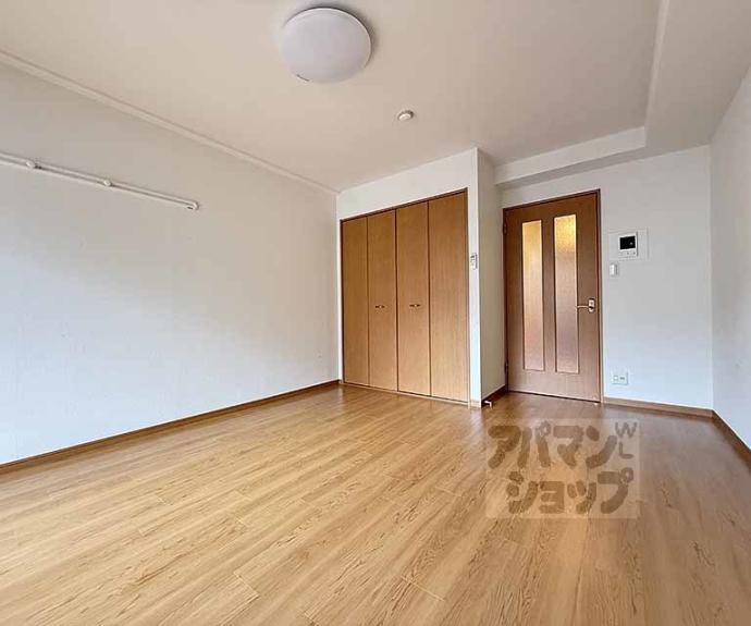 【メディナ三条室町】間取