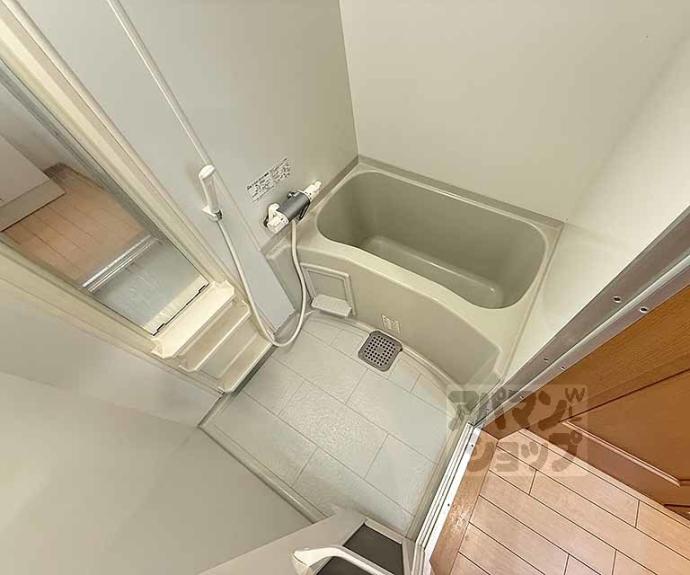 【メディナ三条室町】間取