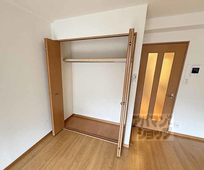 【メディナ三条室町】間取