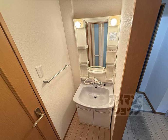 【メディナ三条室町】間取